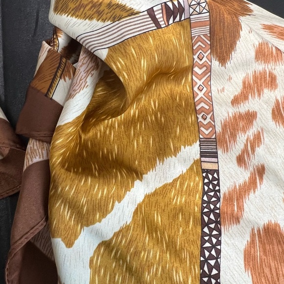 Piper K | Animal Print Themed Scarf - Picture 3 of 5